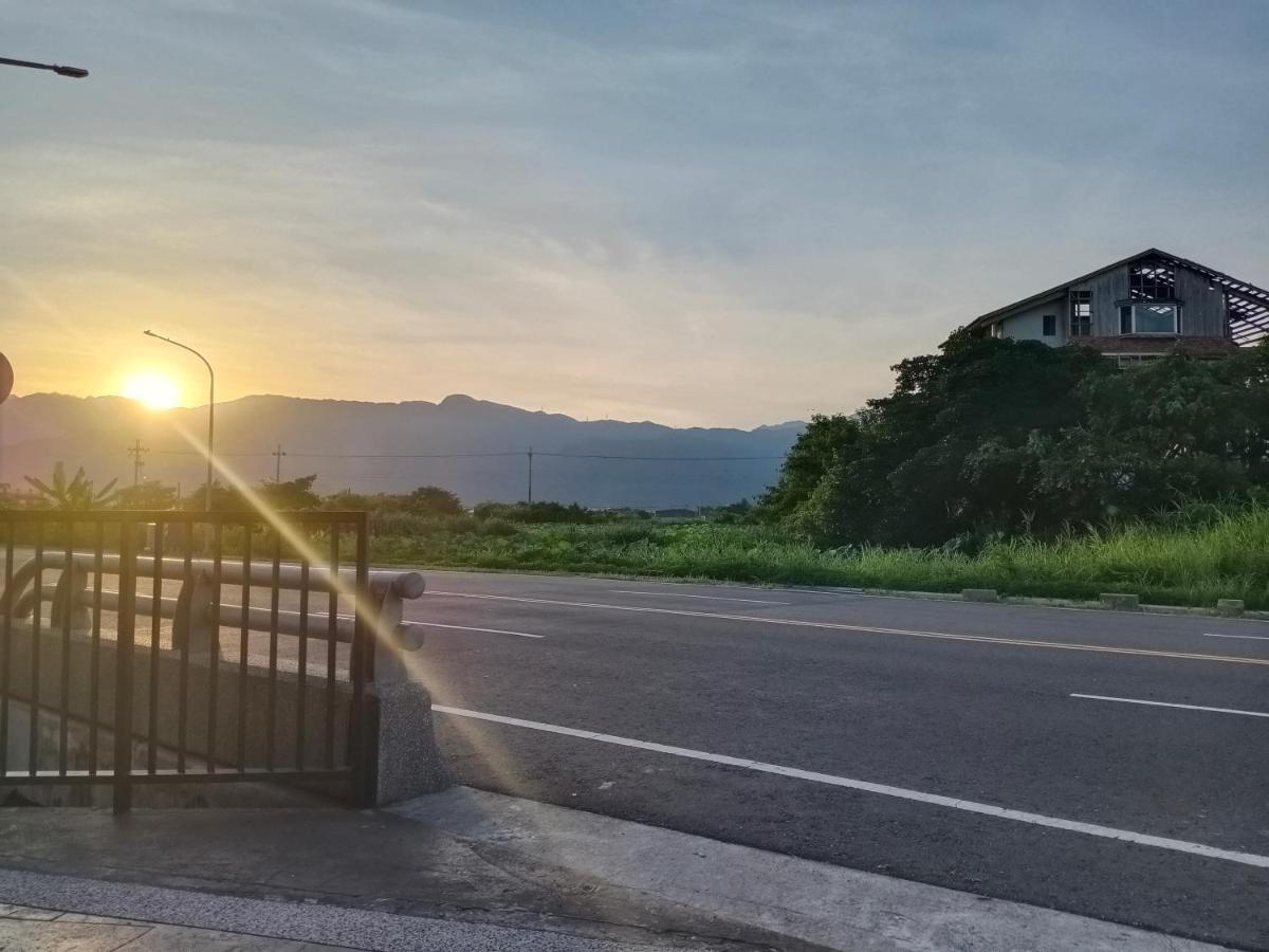 Yu Hai B&B เจียวซี ภายนอก รูปภาพ